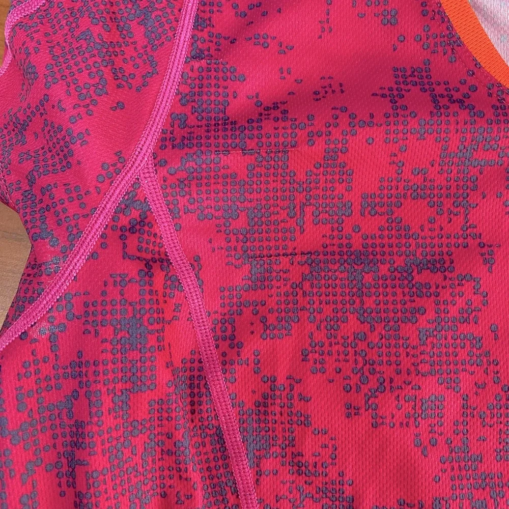 Nike Dri Fit Pink Print Mesh Back Short Sleeve Activewear Top Sz L